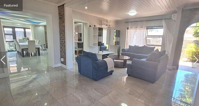 7 Bedroom Property for Sale in De Tijger Western Cape